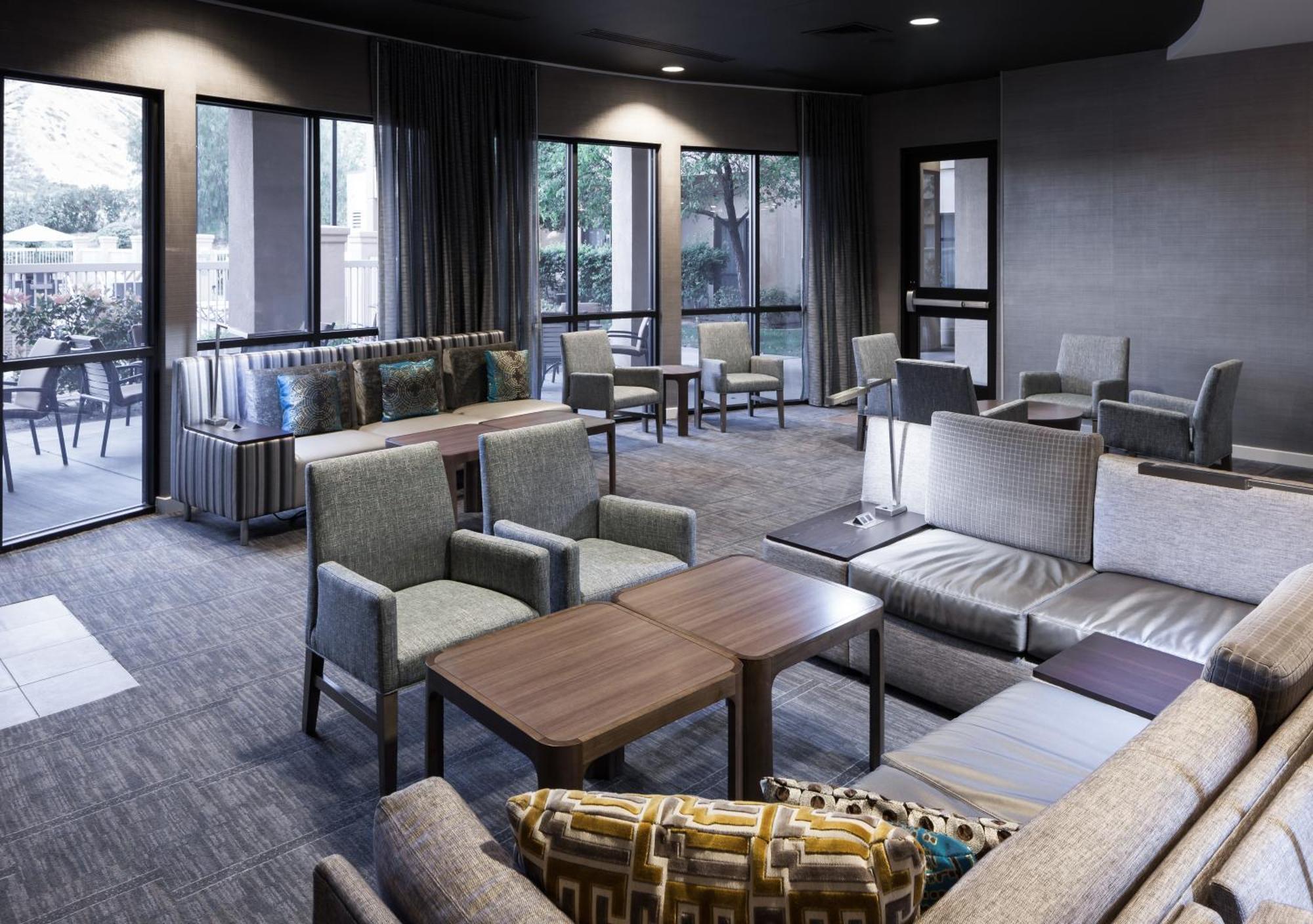 Hotel Courtyard By Marriott Santa Clarita Valencia Extérieur photo