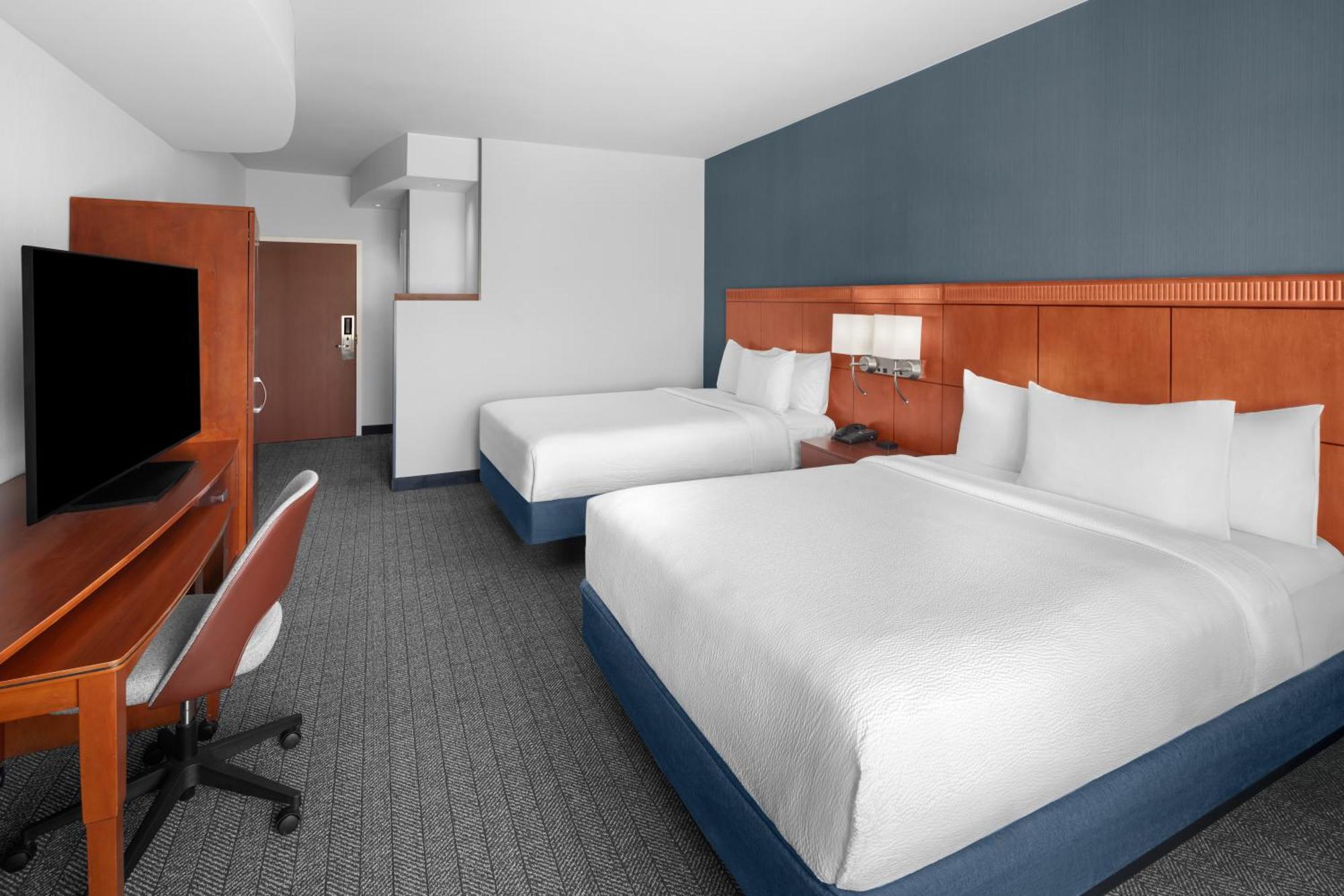 Hotel Courtyard By Marriott Santa Clarita Valencia Extérieur photo