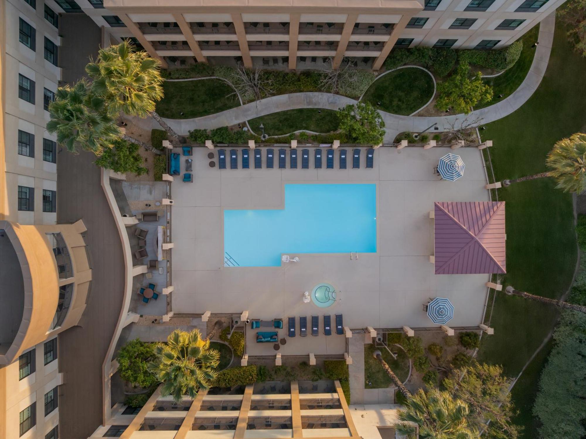 Hotel Courtyard By Marriott Santa Clarita Valencia Extérieur photo